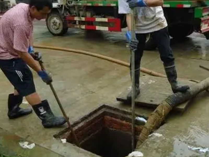 嵩明县环卫站抽粪,清理化粪池,抽污水,抽泥浆清洗